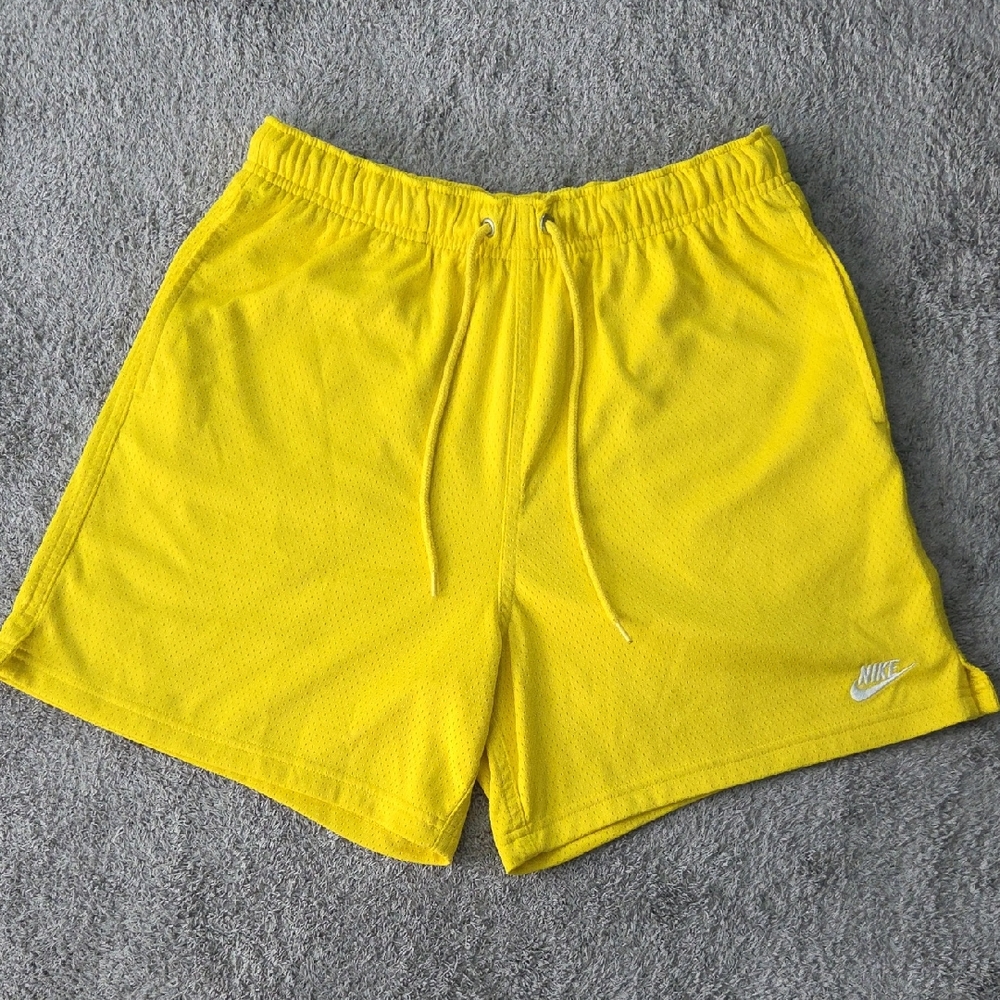 Nike Men's Yellow Sports Shorts